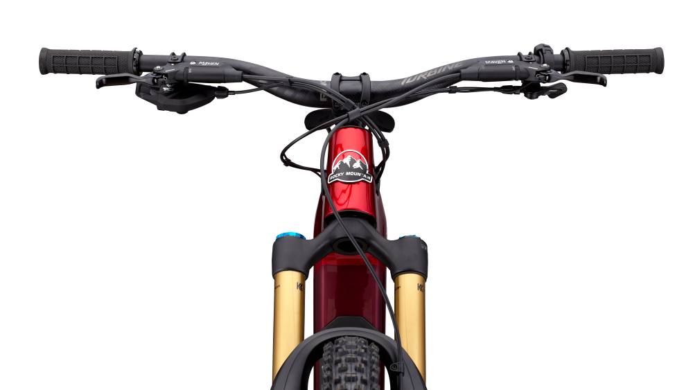 Atitude-pp-c70 VI