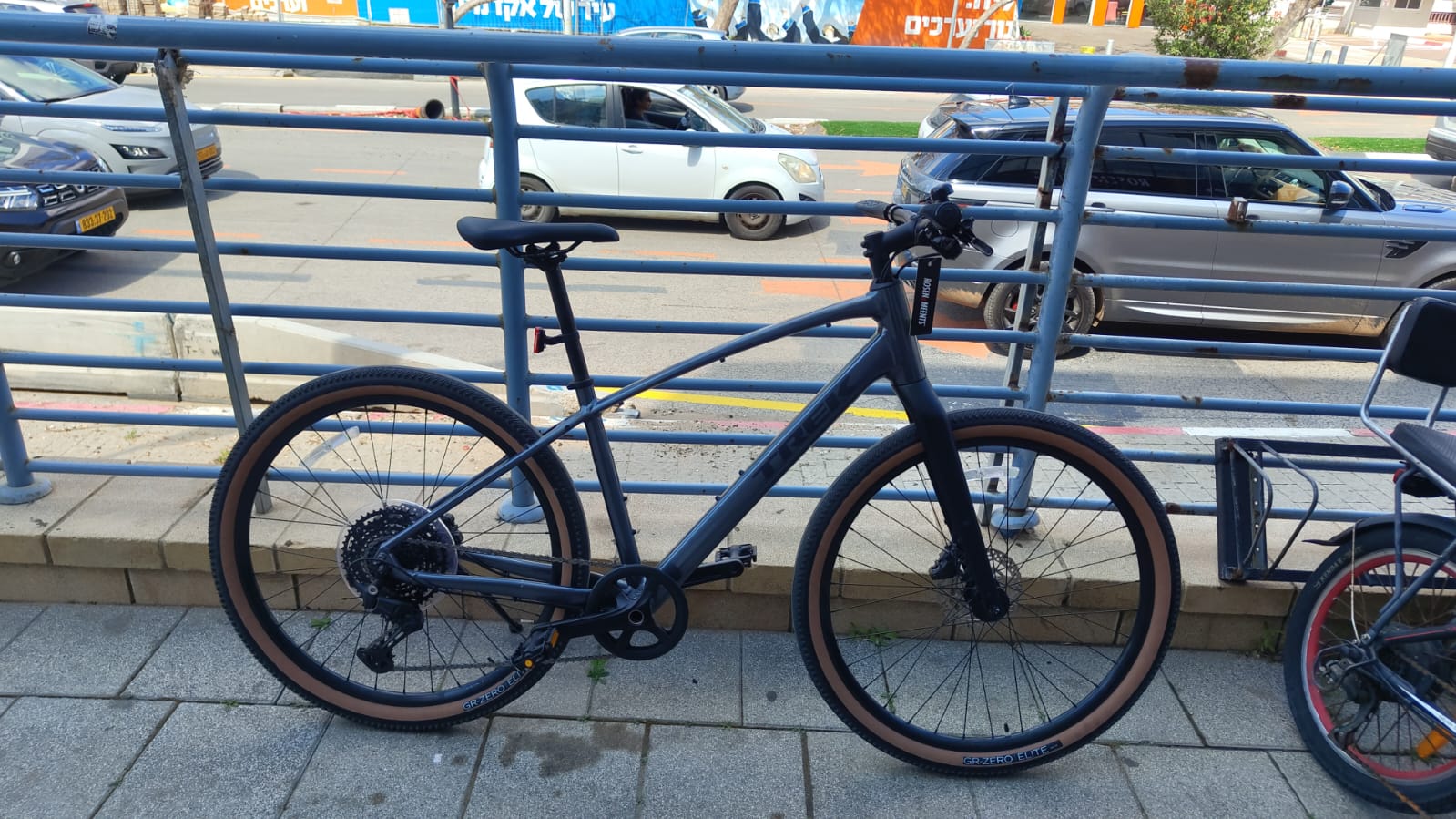 TREK DUAL SPORT 3  M -הרצליה פיתוח 