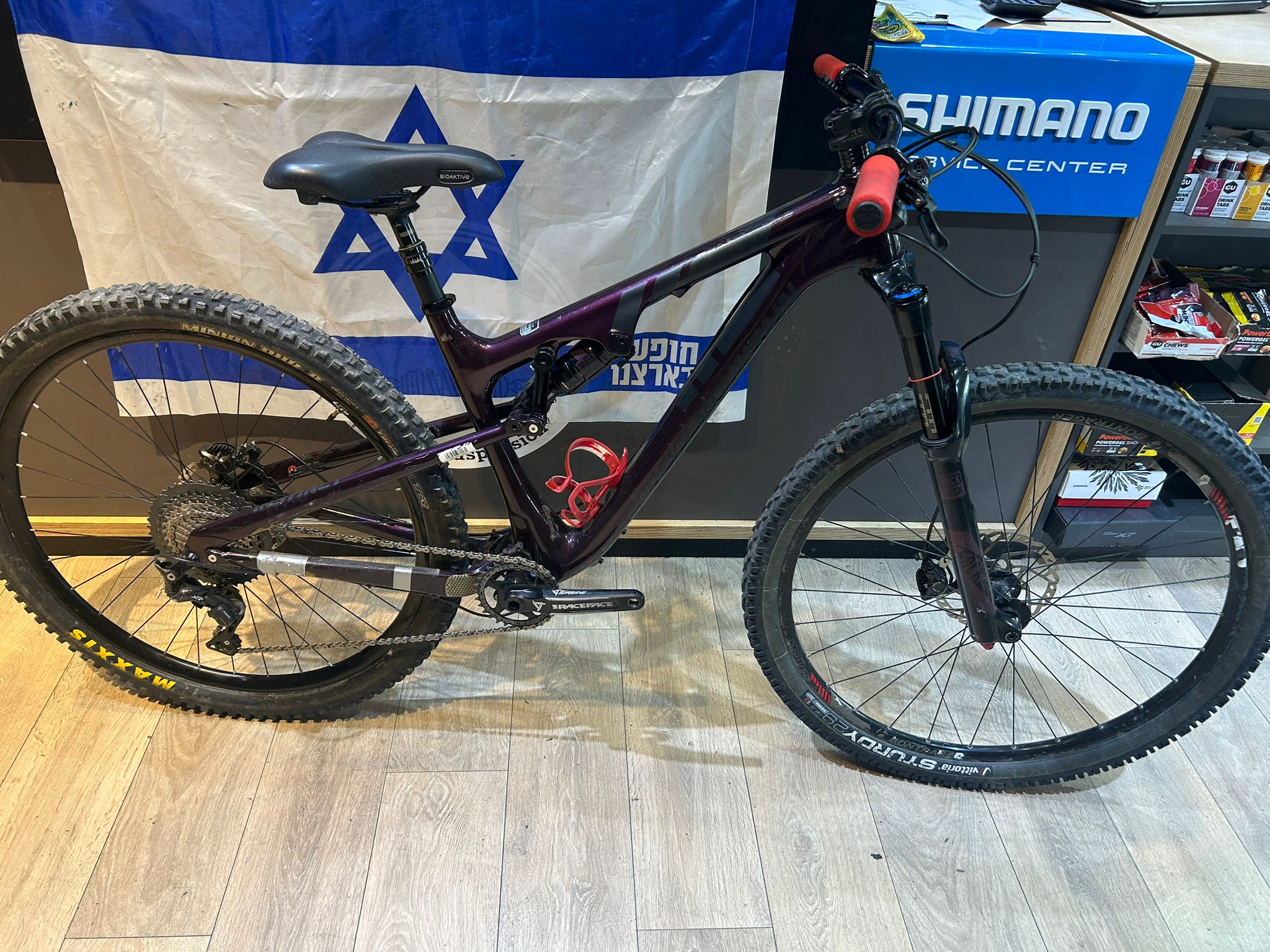 Rocky INSTINCT C70 M - חיפה כרמל 