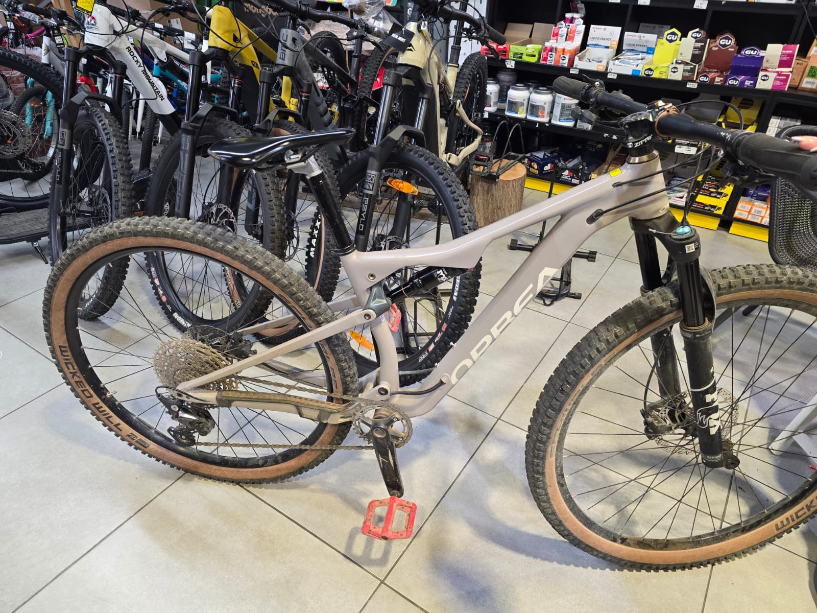 שיכוך מלא אורבאה S - סניף קרית שמונה