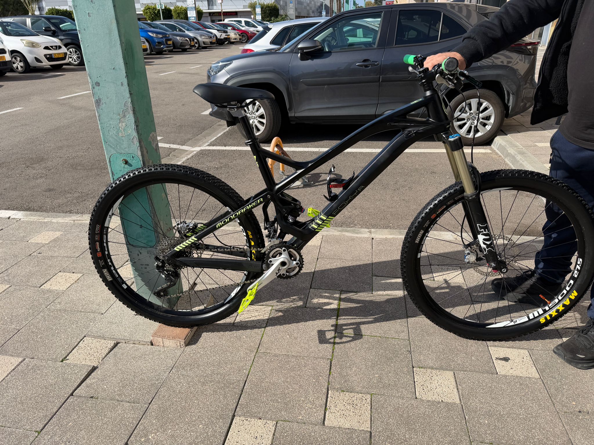 Mondraker FOXYR L שיכוך מלא - חיפה מת"מ