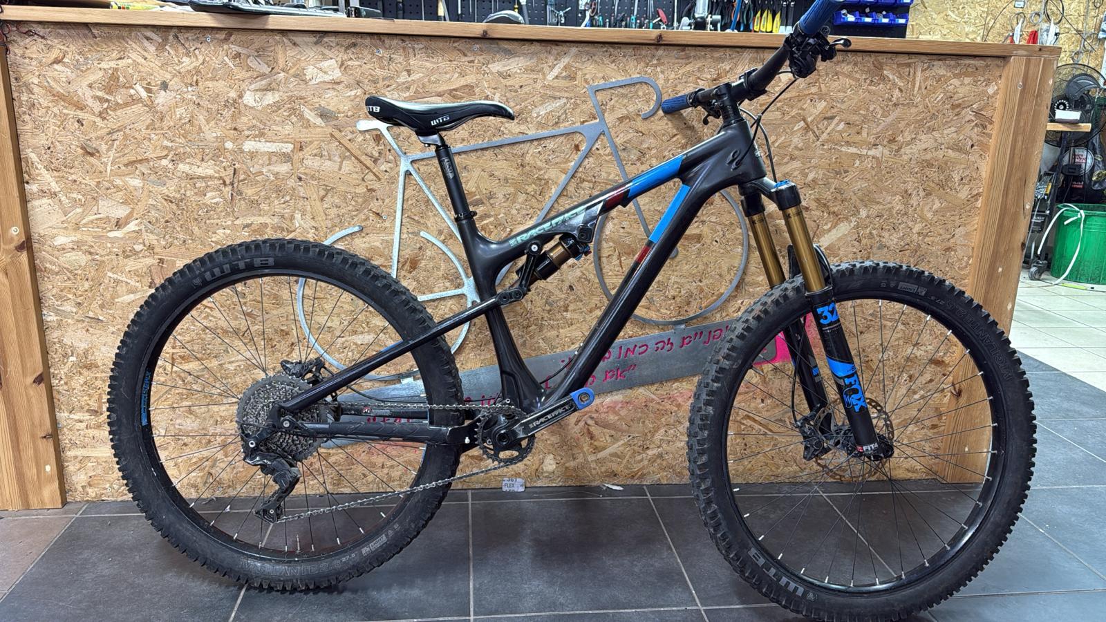 רוקי מאונטיין פייפ ליין M - סניף משגב 