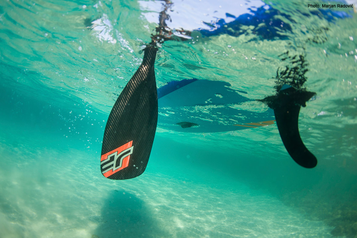 משוט SUP מ 100 קרבון JP CARBON PRO PADDLE CTL