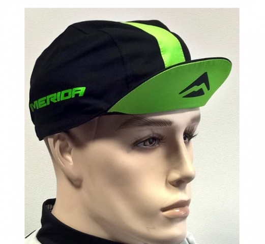 כובע מצחיה שחור / לוגו ירוק MERIDA רטרו
