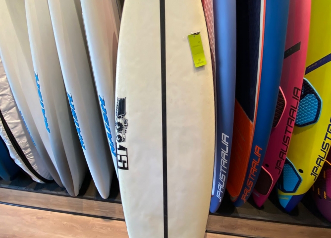 JS MONSTA BOX 5/11 30.5L - סניף הרצליה