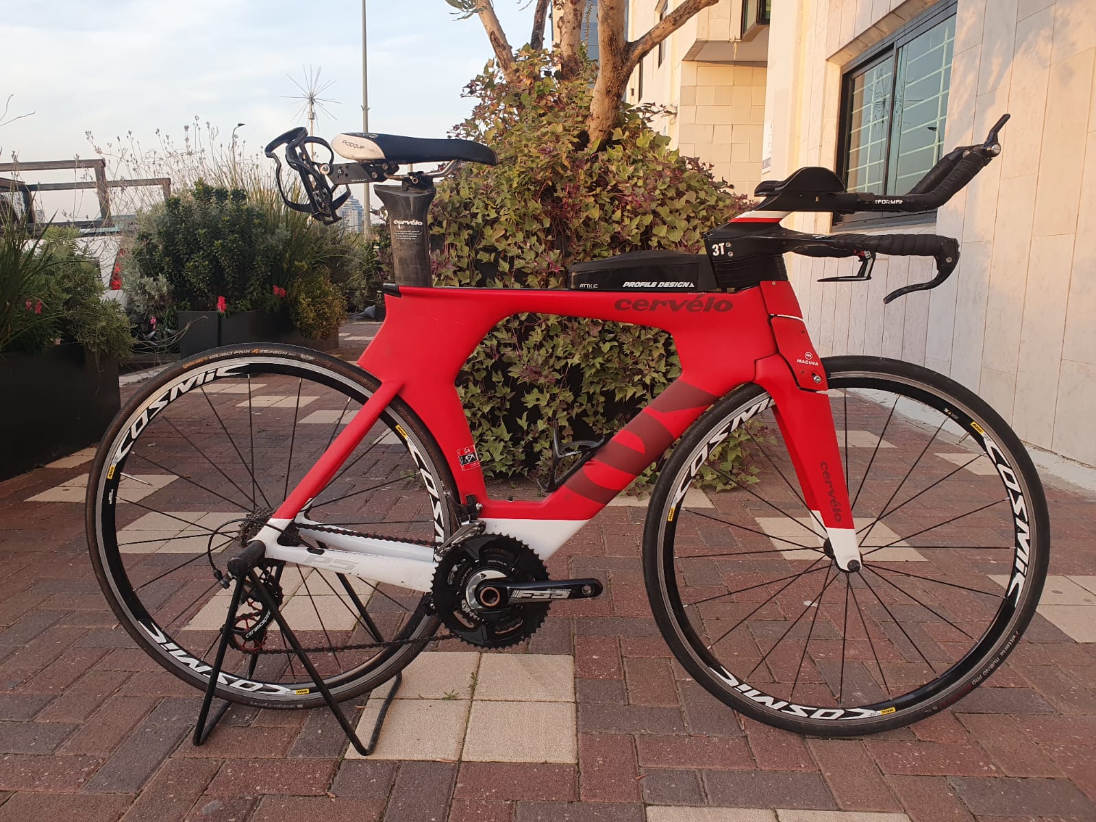 CERVELO P5 מידה M צבע אדום - סניף באר שבע