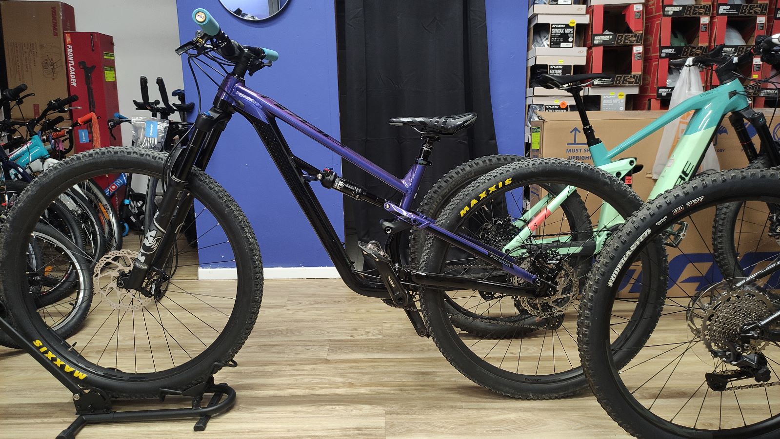 POLYGON SISKIU T8 2021-סניף אשקלון