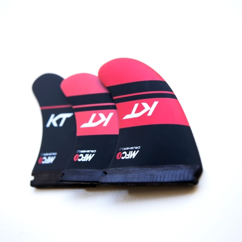 סט חרבות ותיק MFC FIN KT CRUSHER Thruster