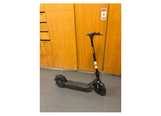 קורקינט חשמלי GOTRAX G2