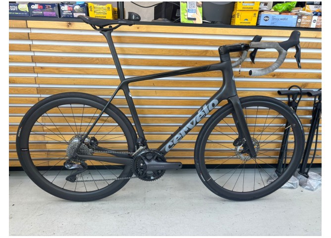 סרוולו 58 אולטגרה 12 R5 גלגלי קרבון קראנק וואטים -תל אביב ולודרום