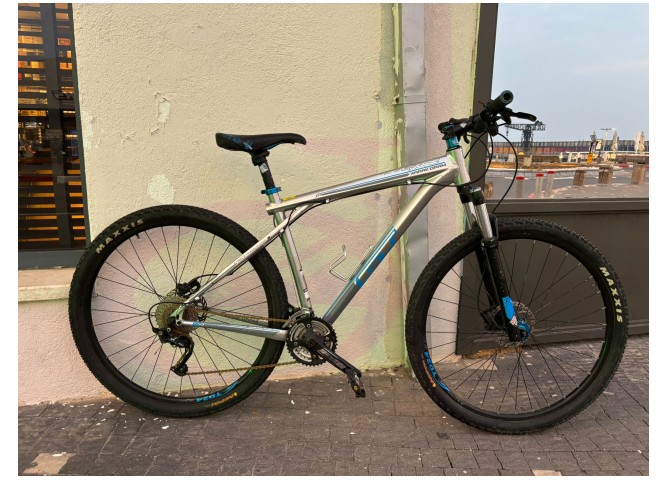 GT KARAKORAM 2015 SIZE L - תל אביב נמל 