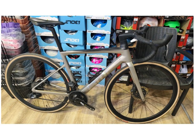 כביש תחרותי  51 BMC Teammachine SLR 01 FOUR - סניף פתח תקוה 