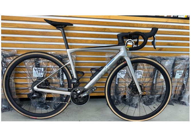   BMC TEAMMACHINE SLR 01 FOUR 51
