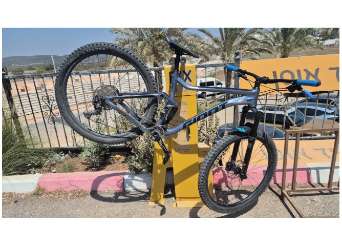 Giant stance 2 L  - ספיד אופן 