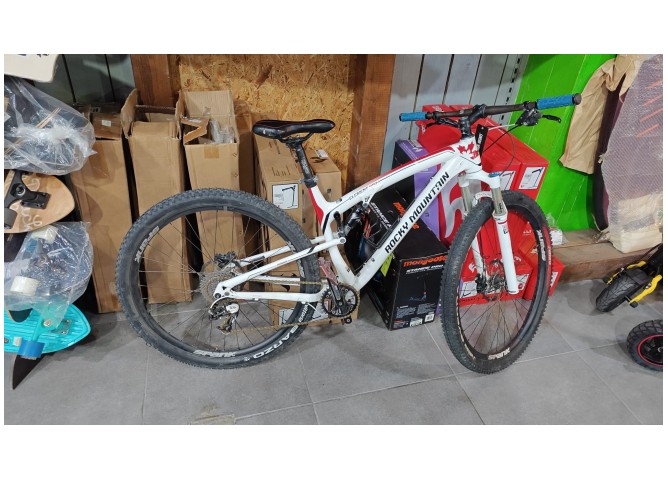 רוקי RMB ELEMENT 950 2013 L - אשדוד עד הלום 