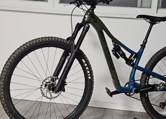 רוקי instinct A50 S כחדשים - חיפה מתמ