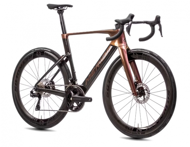 כביש AERO קרבון  MERIDA REACTO 8000