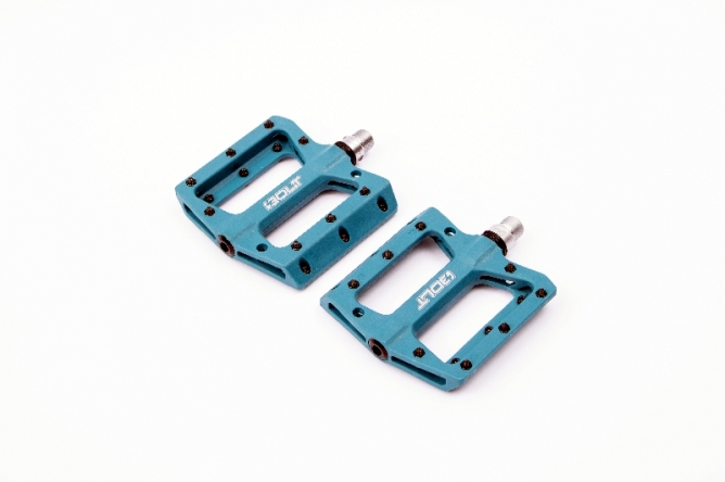 פדלים פלסטיק פלאט פרופיל דק BOLT 