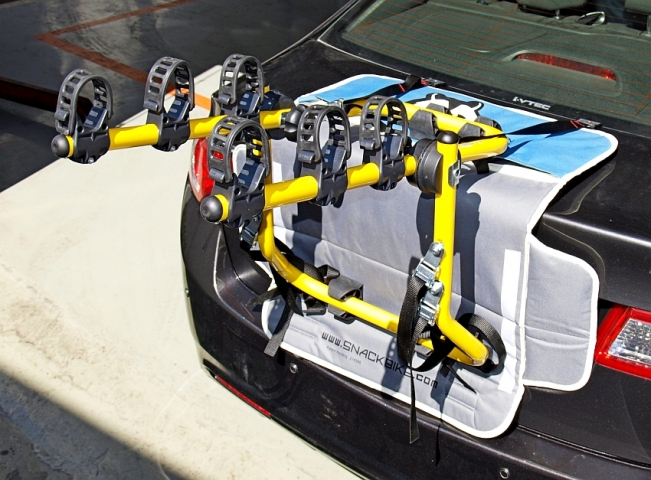 RACKON מגן לרכב בשימוש עם מנשא אופניים אחורי