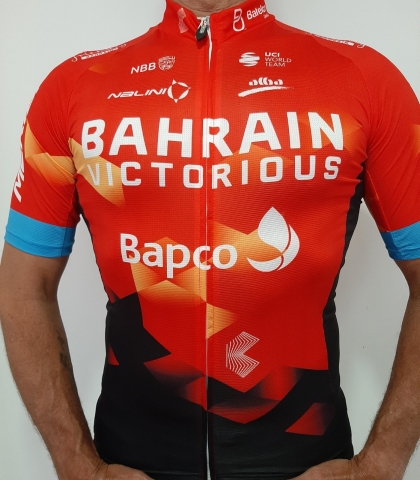 ביגוד  רכיבה - חולצת הקיט הרשמי של Bahrain Victorious 