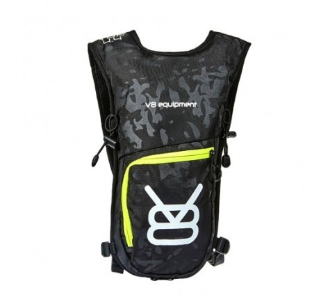 תיק גב עם מערכת מים V8 4.4